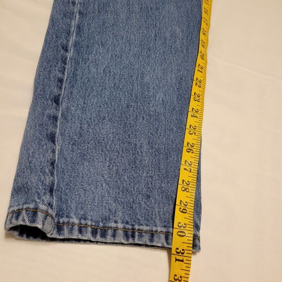 Levi's 505 Men's Jeans Size 36x32, Medium Blue Denim, Regular Fit, Straight Leg - Picture 10 of 11